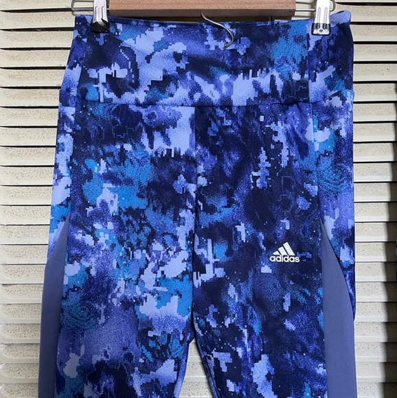 Adidas - Picture 2 of 4